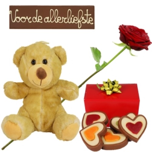 Love chocolate hug package (Chocolate package love)
